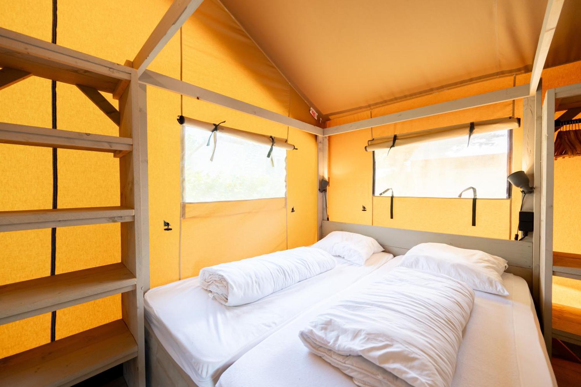 מלון דנקאמפ Glamping Twente מראה חיצוני תמונה