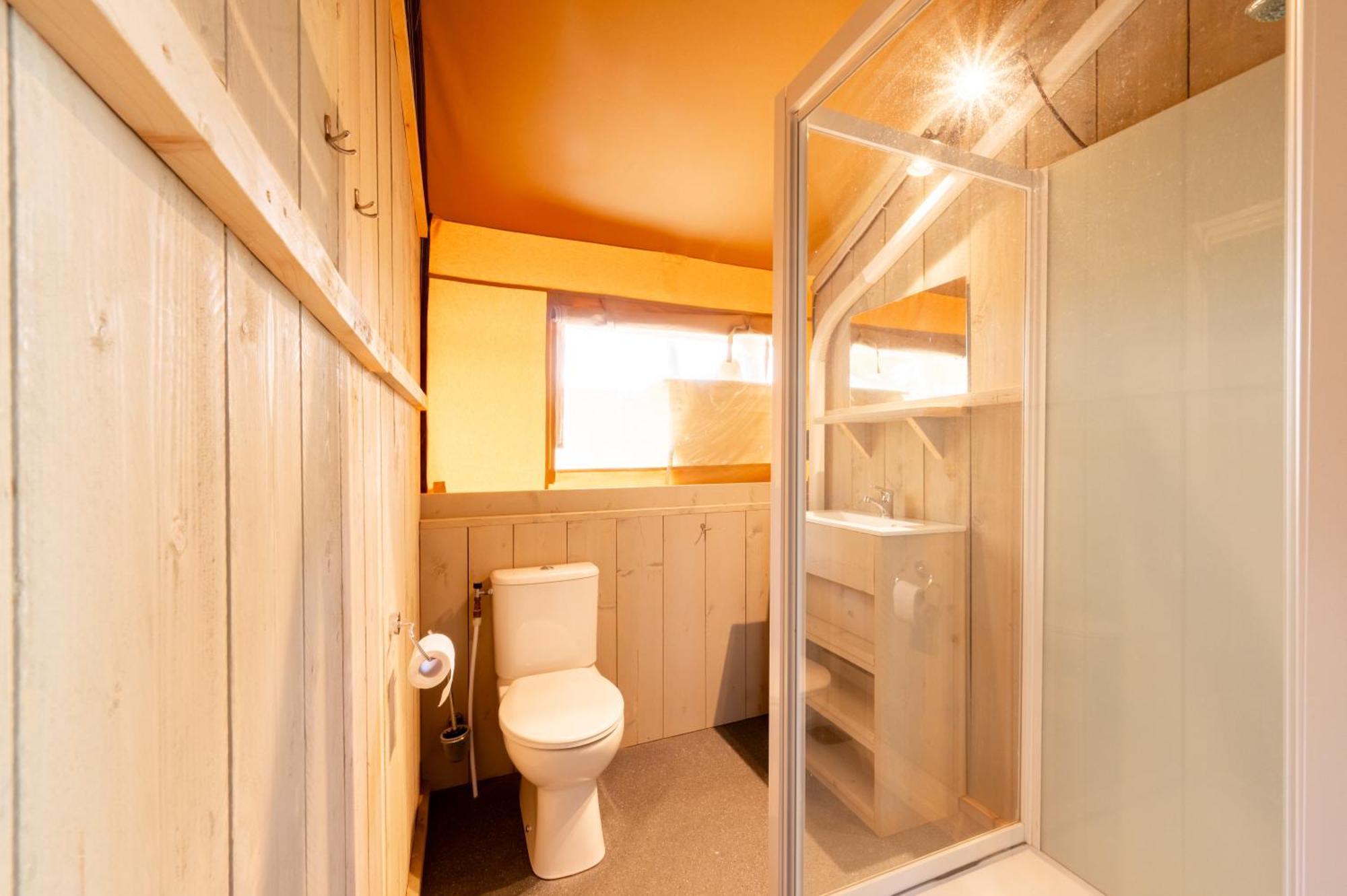 מלון דנקאמפ Glamping Twente מראה חיצוני תמונה