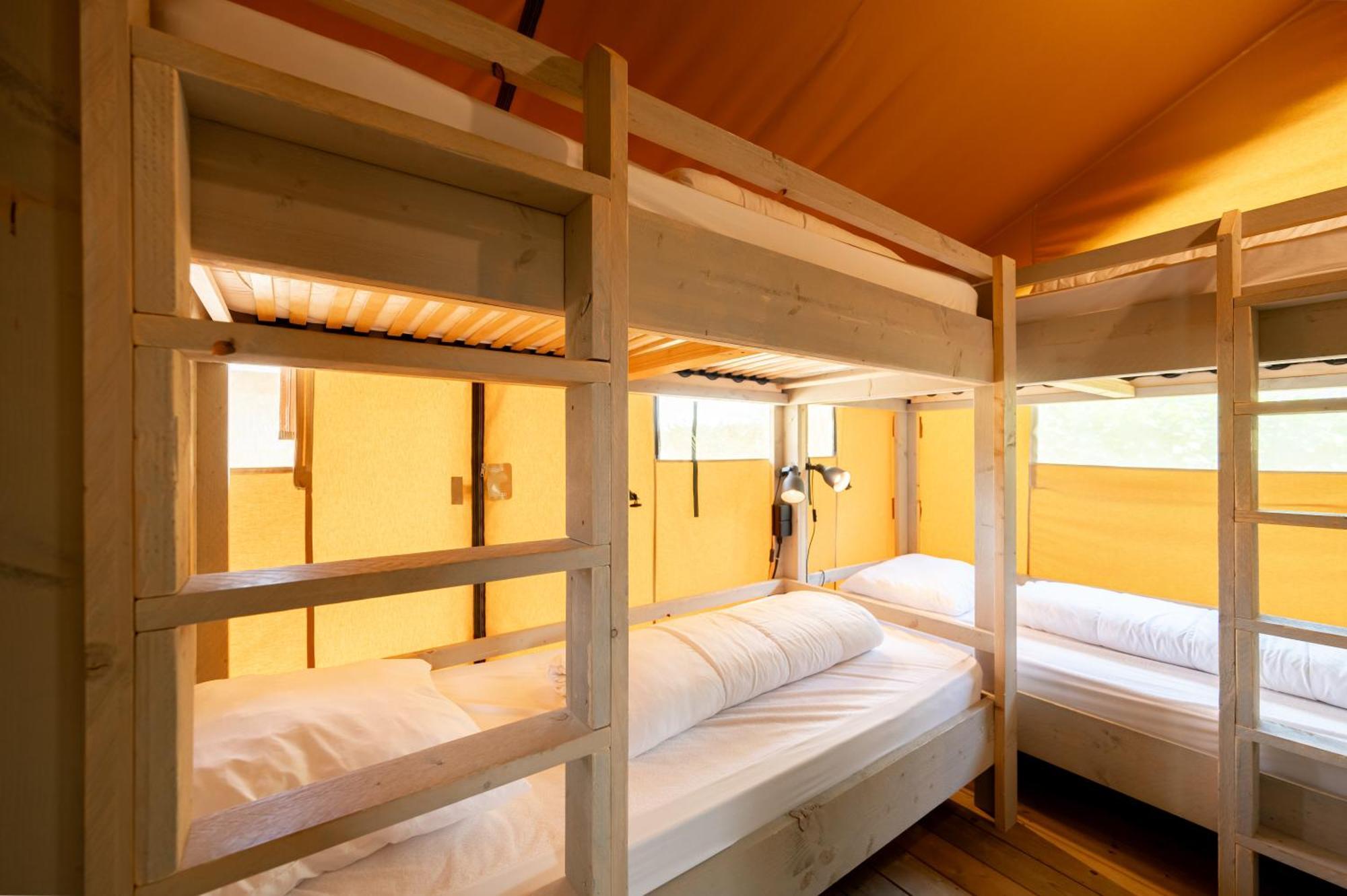 מלון דנקאמפ Glamping Twente מראה חיצוני תמונה
