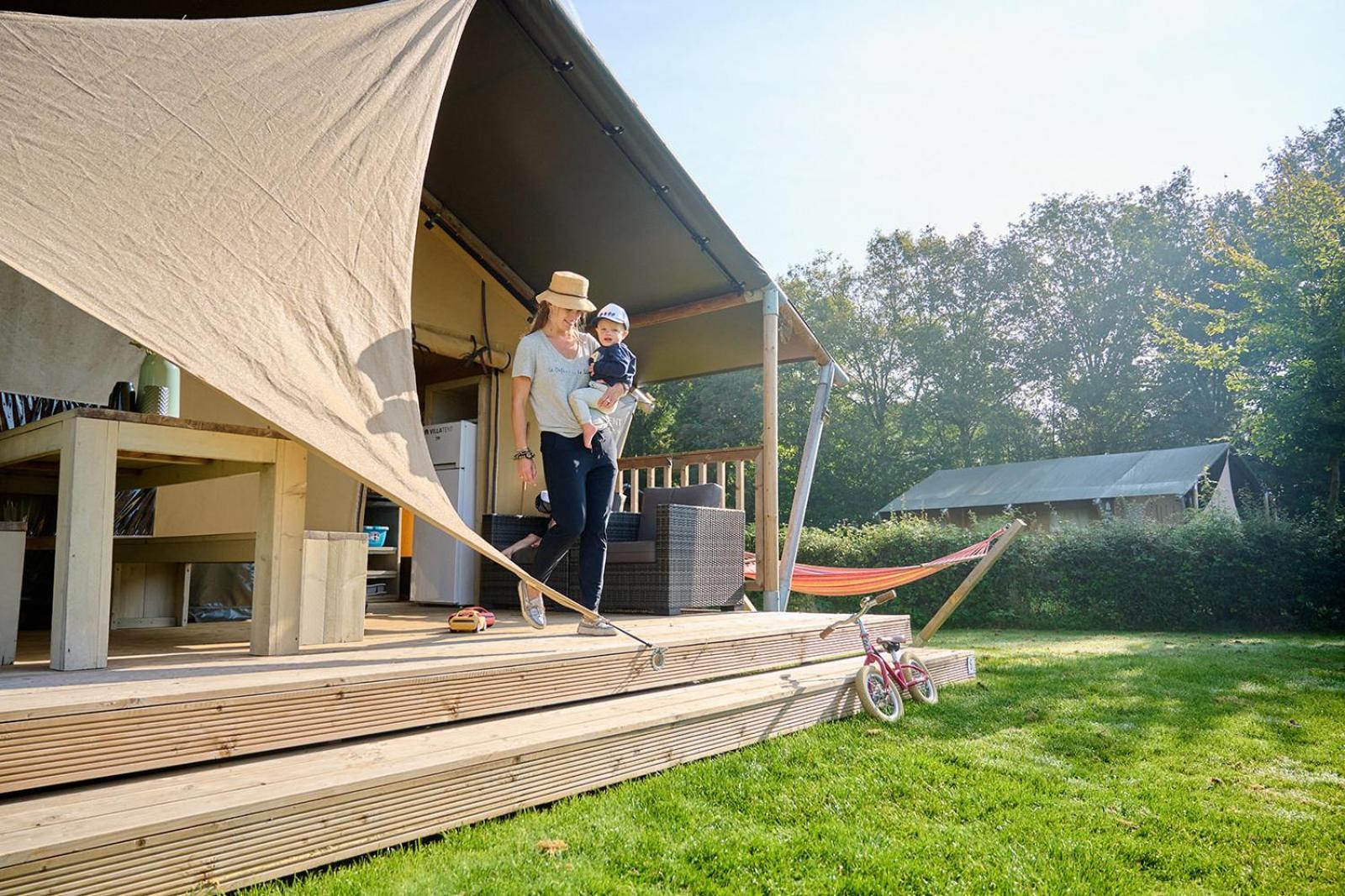 מלון דנקאמפ Glamping Twente מראה חיצוני תמונה